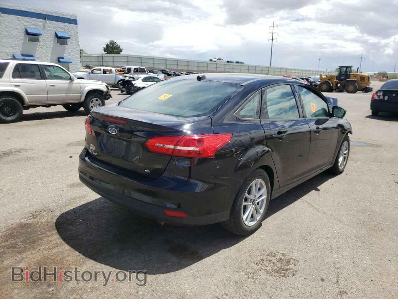 2017 FORD FOCUS - VIN: 1FADP3F26HL295922 - Фото 4