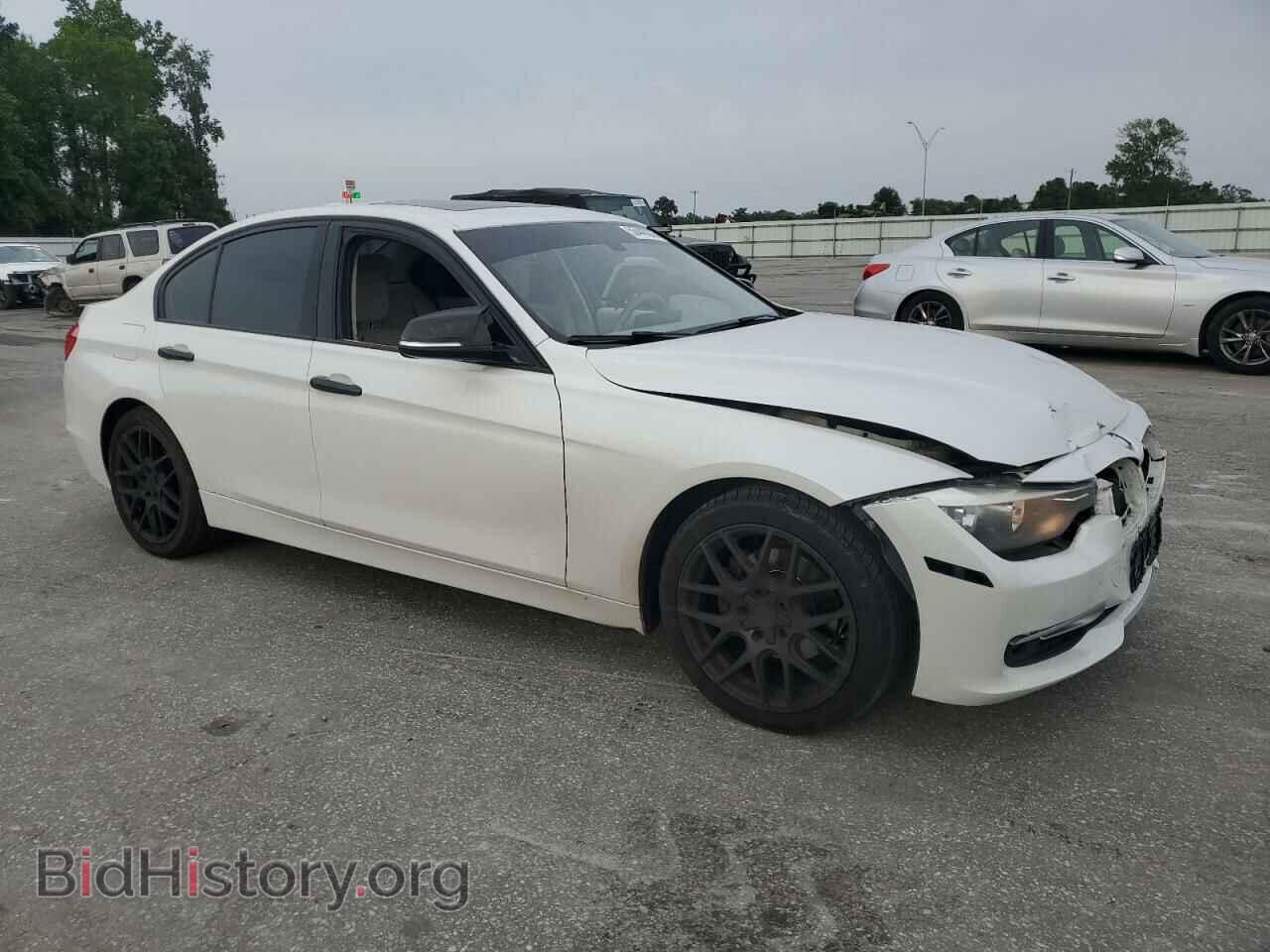 2013 BMW 3 SERIES - VIN: WBA3A5C54DF353176 - Фото 4