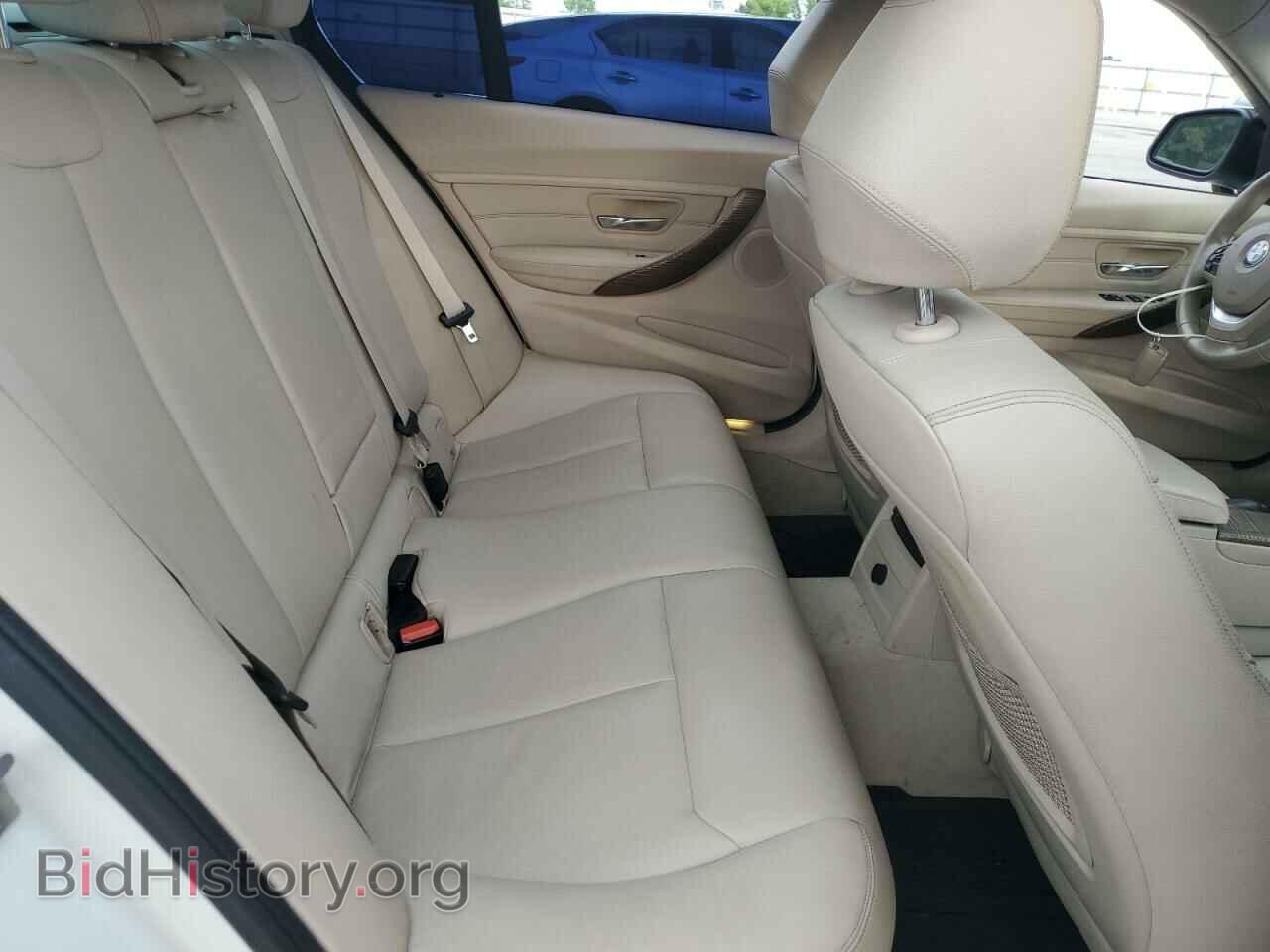 2013 BMW 3 SERIES - VIN: WBA3A5C54DF353176 - Фото 10