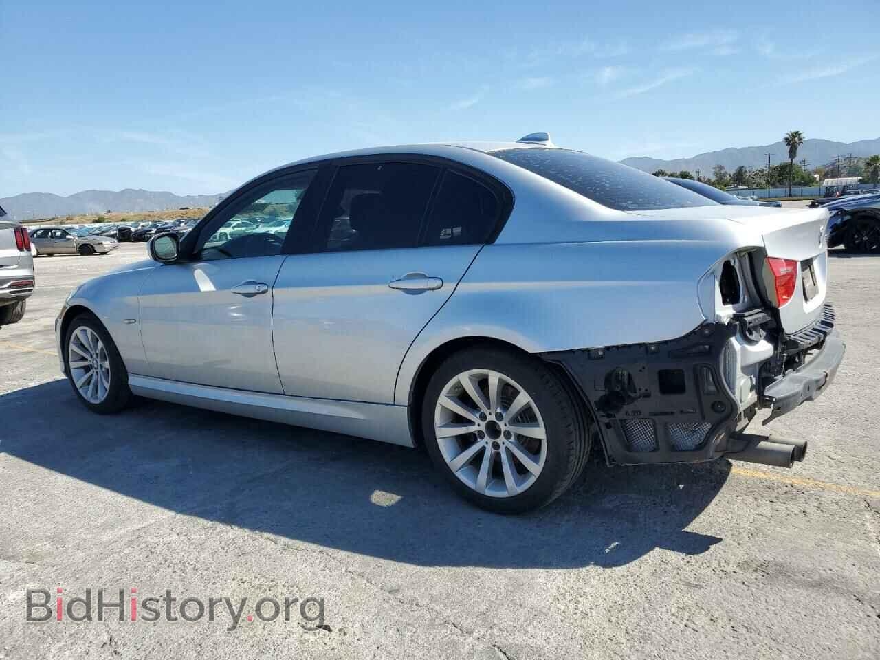 2011 BMW 3 SERIES - VIN: WBAPH5C55BA443427 - Фото 2