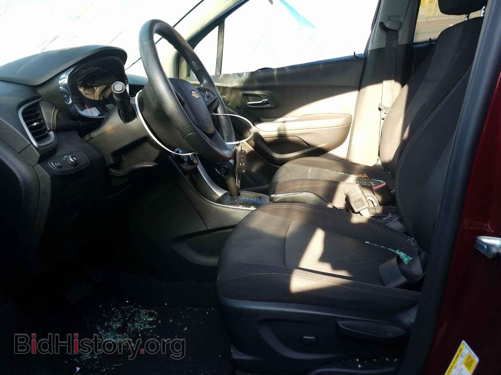 2017 CHEVROLET TRAX - VIN: 3GNCJPSB3HL134234 - Фото 5