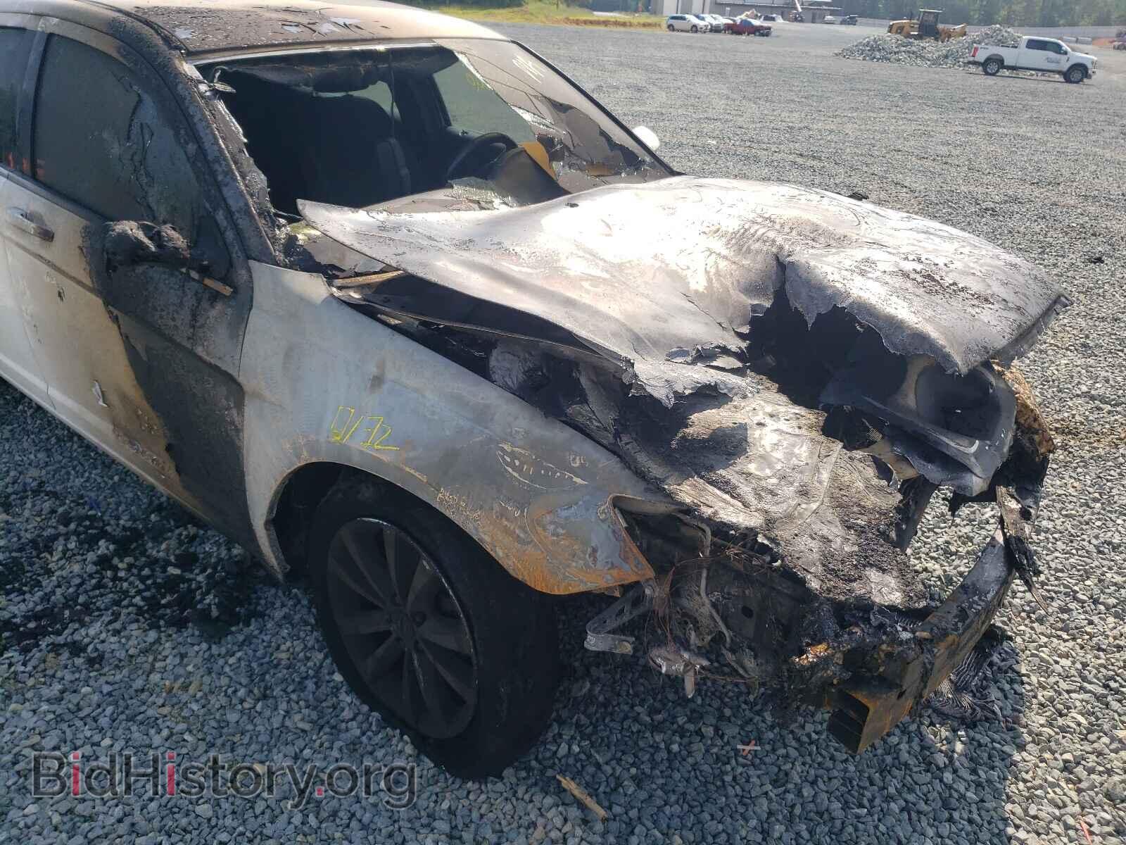 2013 CHRYSLER 200 - VIN: 1C3CCBBB6DN541887 - Фото 9