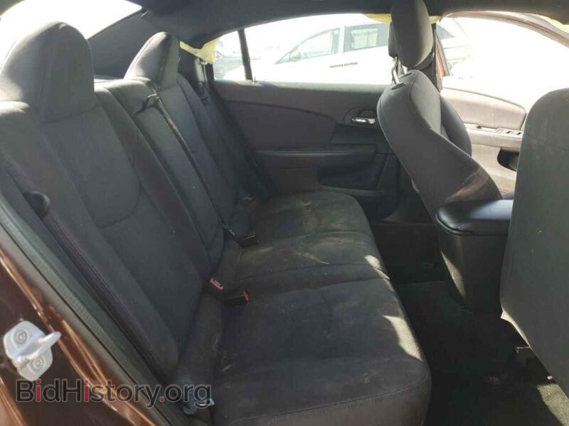 2013 Chrysler 200 (VIN 1C3CCBBB5DN666282) — photo 10 of 15