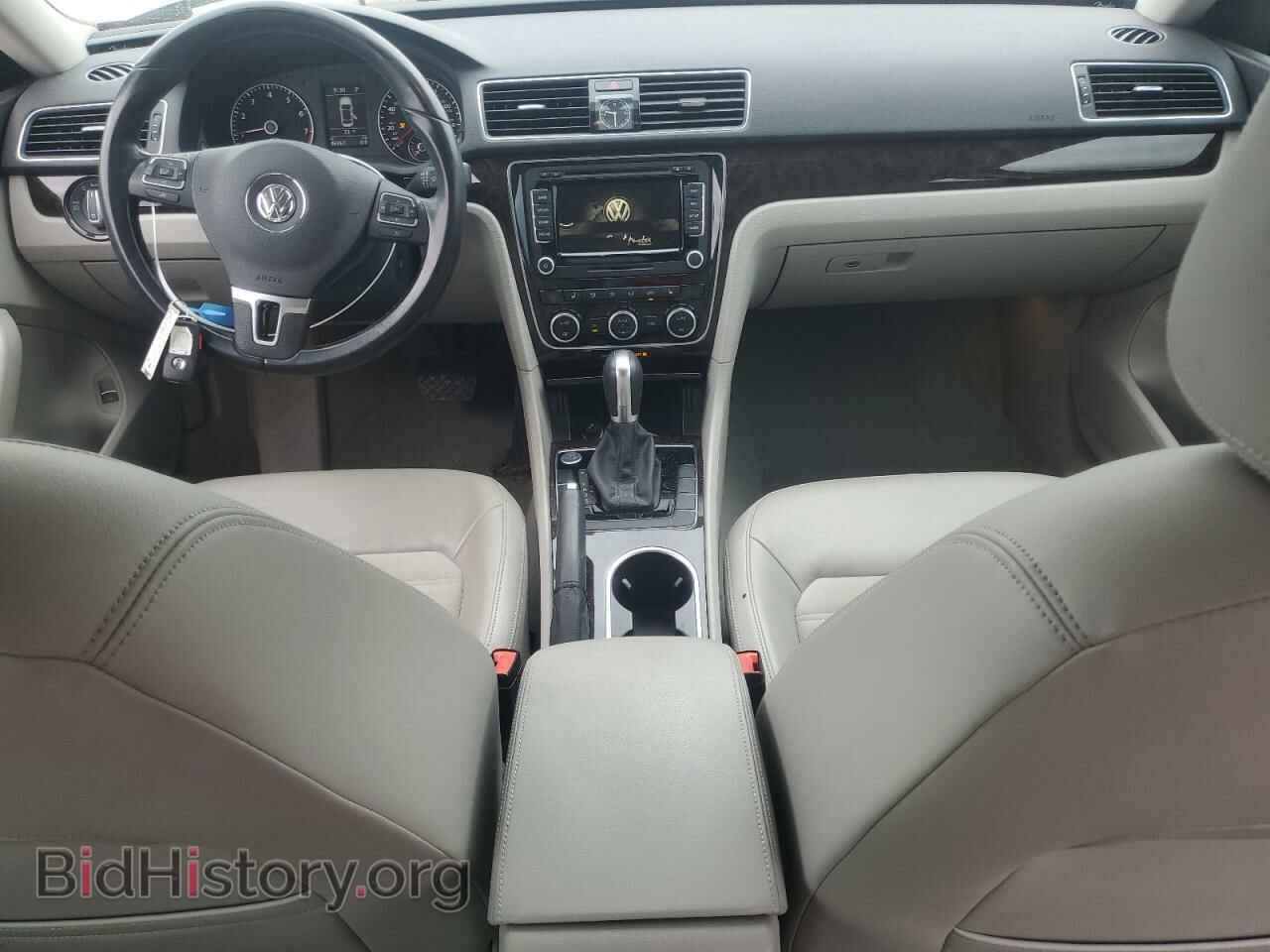 2015 VOLKSWAGEN PASSAT - VIN: 1VWCS7A32FC013815 - Фото 8