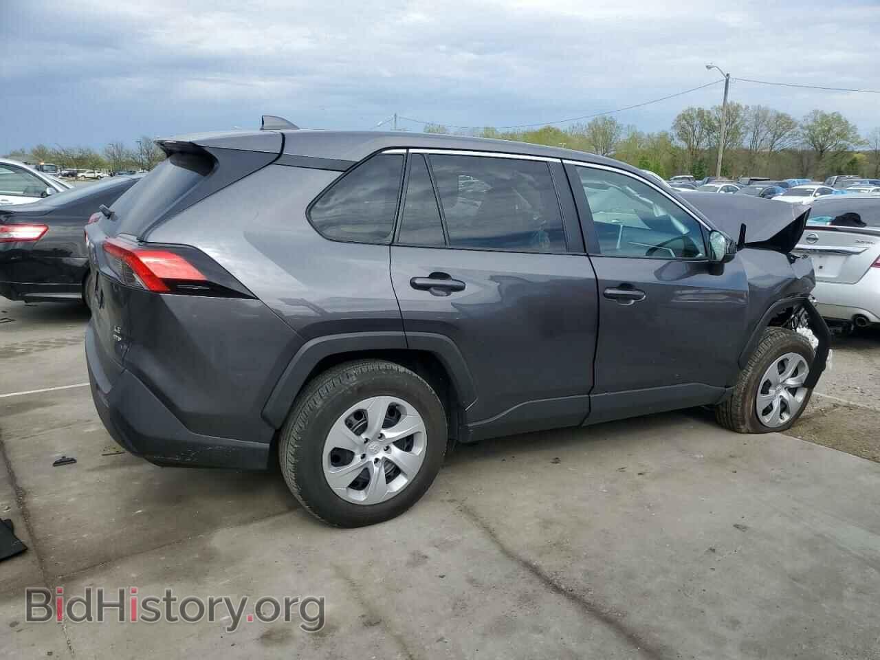 2024 TOYOTA RAV4 - VIN: 2T3F1RFV3RC429478 - Фото 3