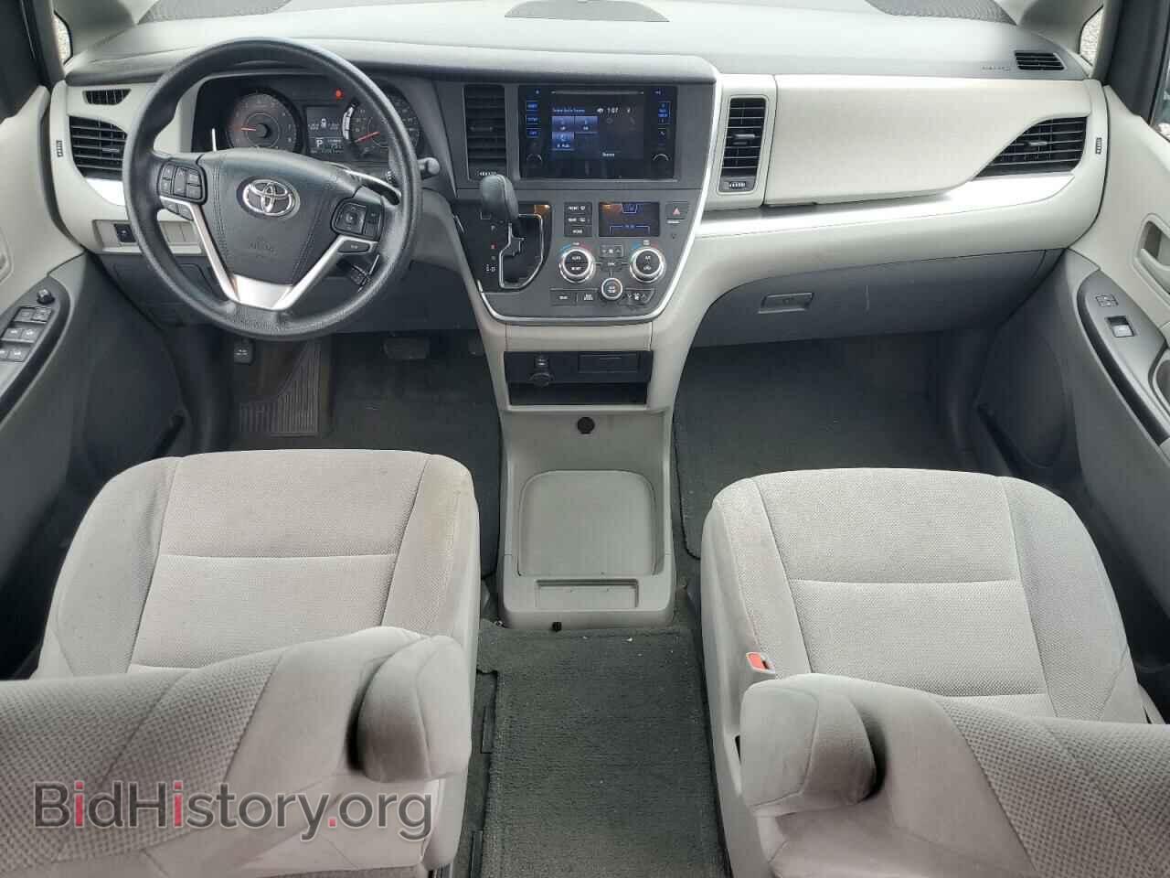 2017 TOYOTA All Models - VIN: 5TDZZ3DC9HS826339 - Фото 8