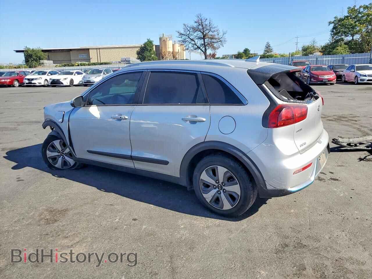 2018 KIA NIRO - VIN: KNDCM3LD0J5190338 - Фото 2