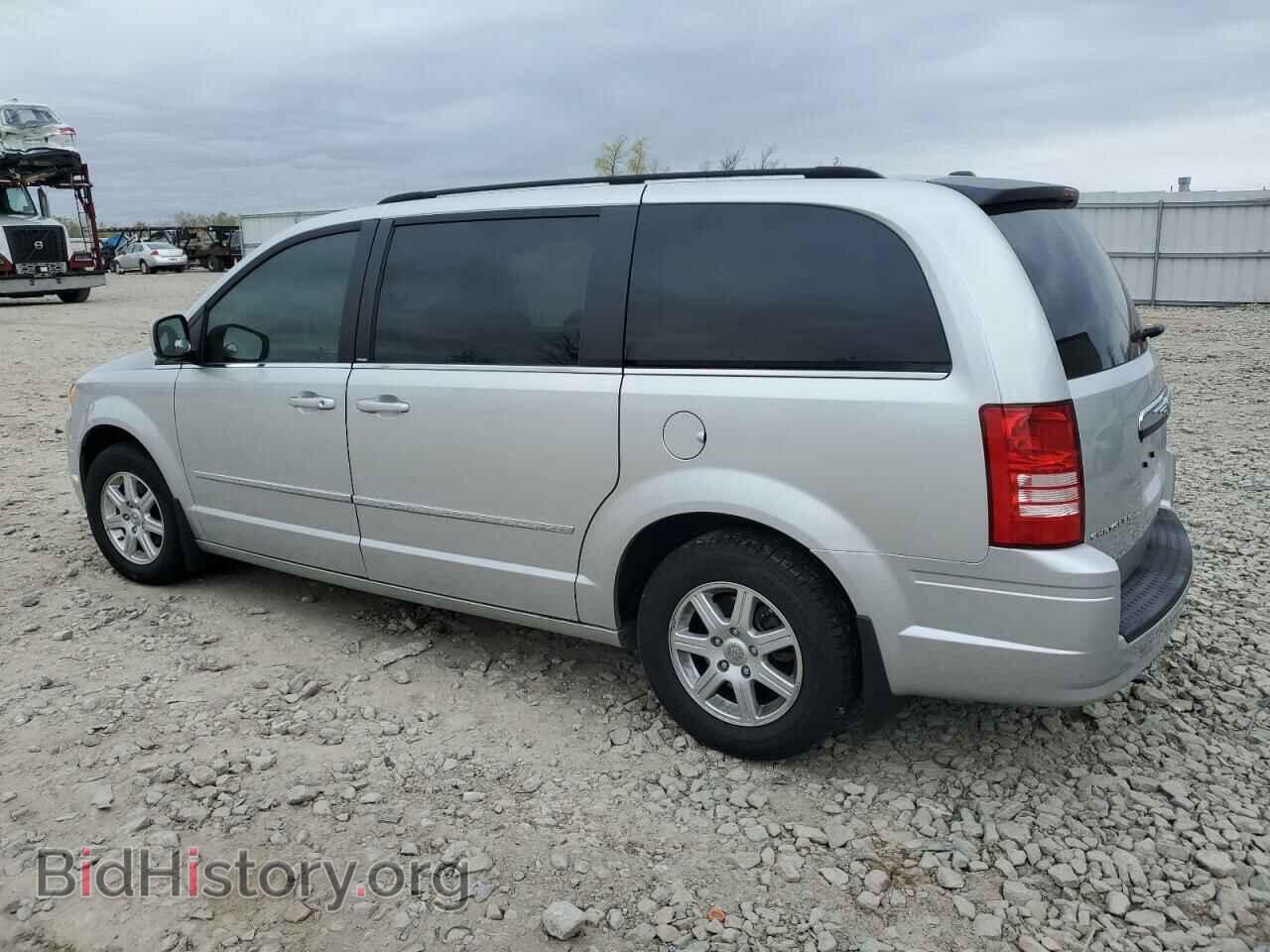 2010 CHRYSLER MINIVAN - VIN: 2A4RR5D18AR184067 - Photo 2