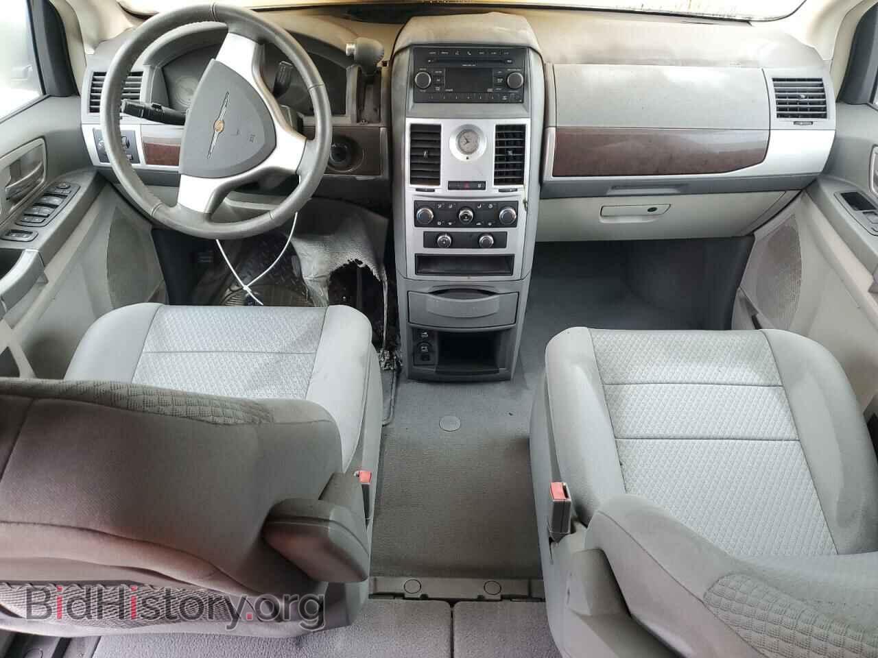 2010 CHRYSLER MINIVAN - VIN: 2A4RR5D18AR184067 - Photo 8