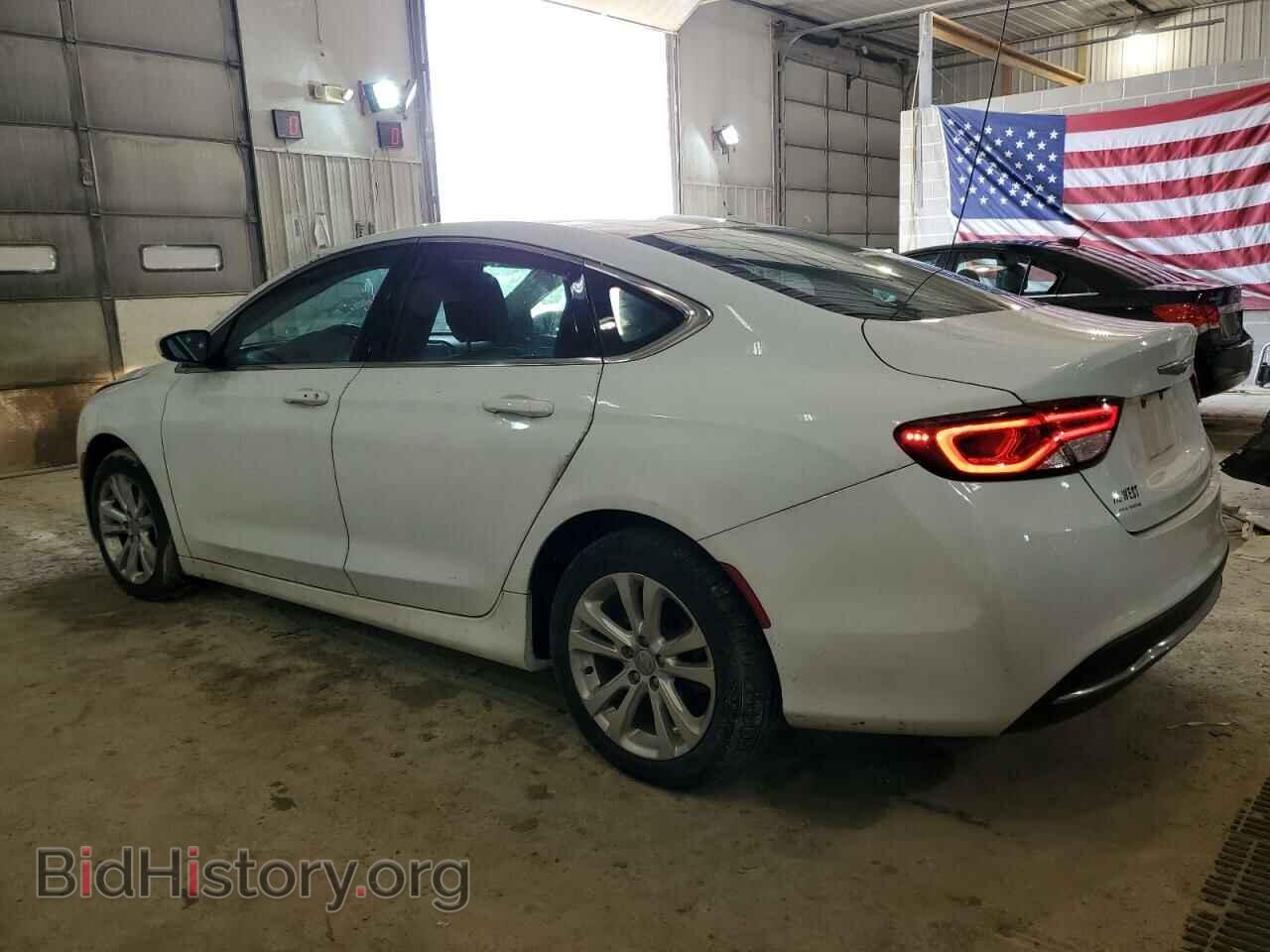 2015 CHRYSLER 200 - VIN: 1C3CCCAB8FN538077 - Фото 2
