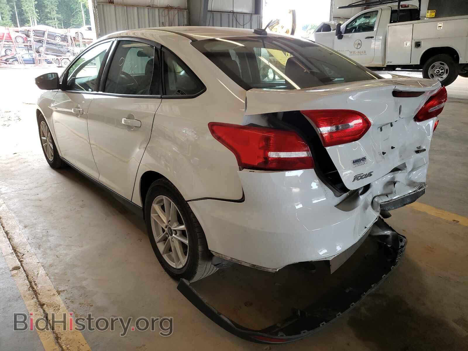 2016 FORD FOCUS - VIN: 1FADP3F2XGL216850 - Фото 3
