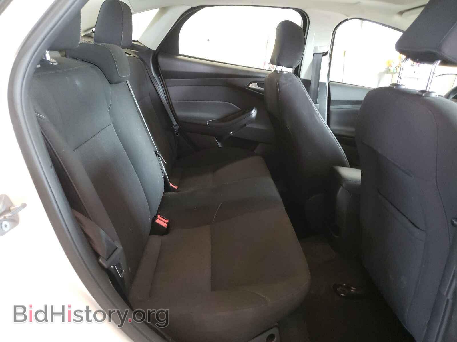 2016 FORD FOCUS - VIN: 1FADP3F2XGL216850 - Фото 6