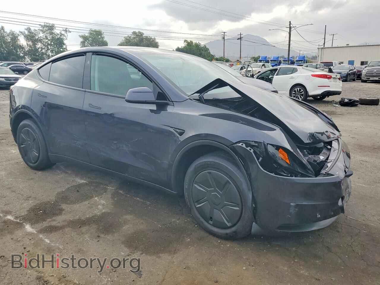 2026 TESLA MODEL Y - VIN: 7SAYGDED8TA601082 - Photo 4