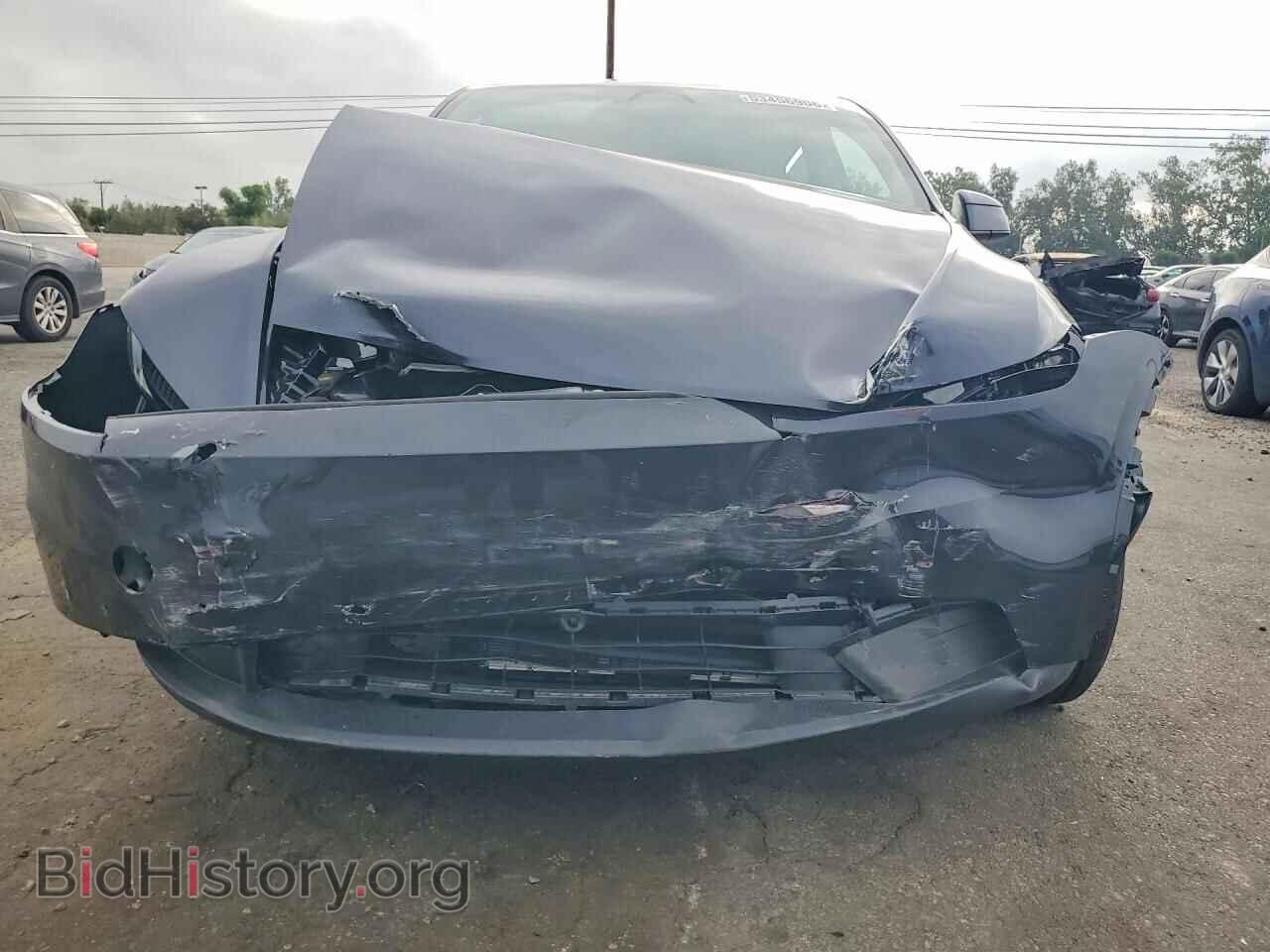 2026 TESLA MODEL Y - VIN: 7SAYGDED8TA601082 - Photo 5