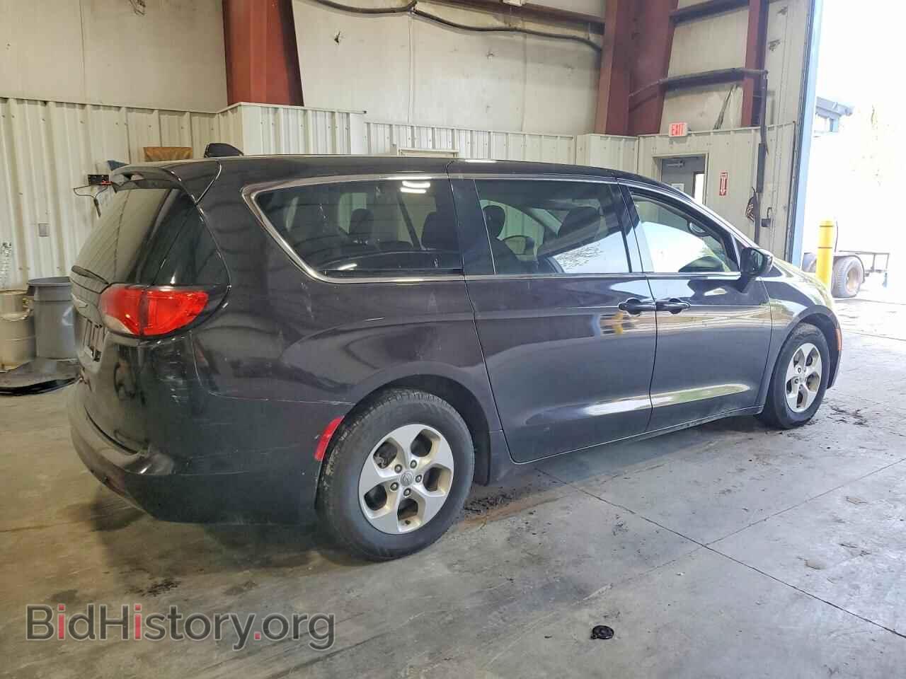 2017 CHRYSLER PACIFICA - VIN: 2C4RC1CG5HR532052 - Фото 3