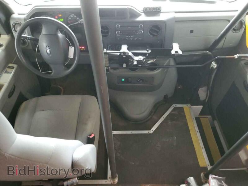 2013 Ford ALL MODELS (VIN 1FTDS3EL5DDA30030) — photo 8 of 13