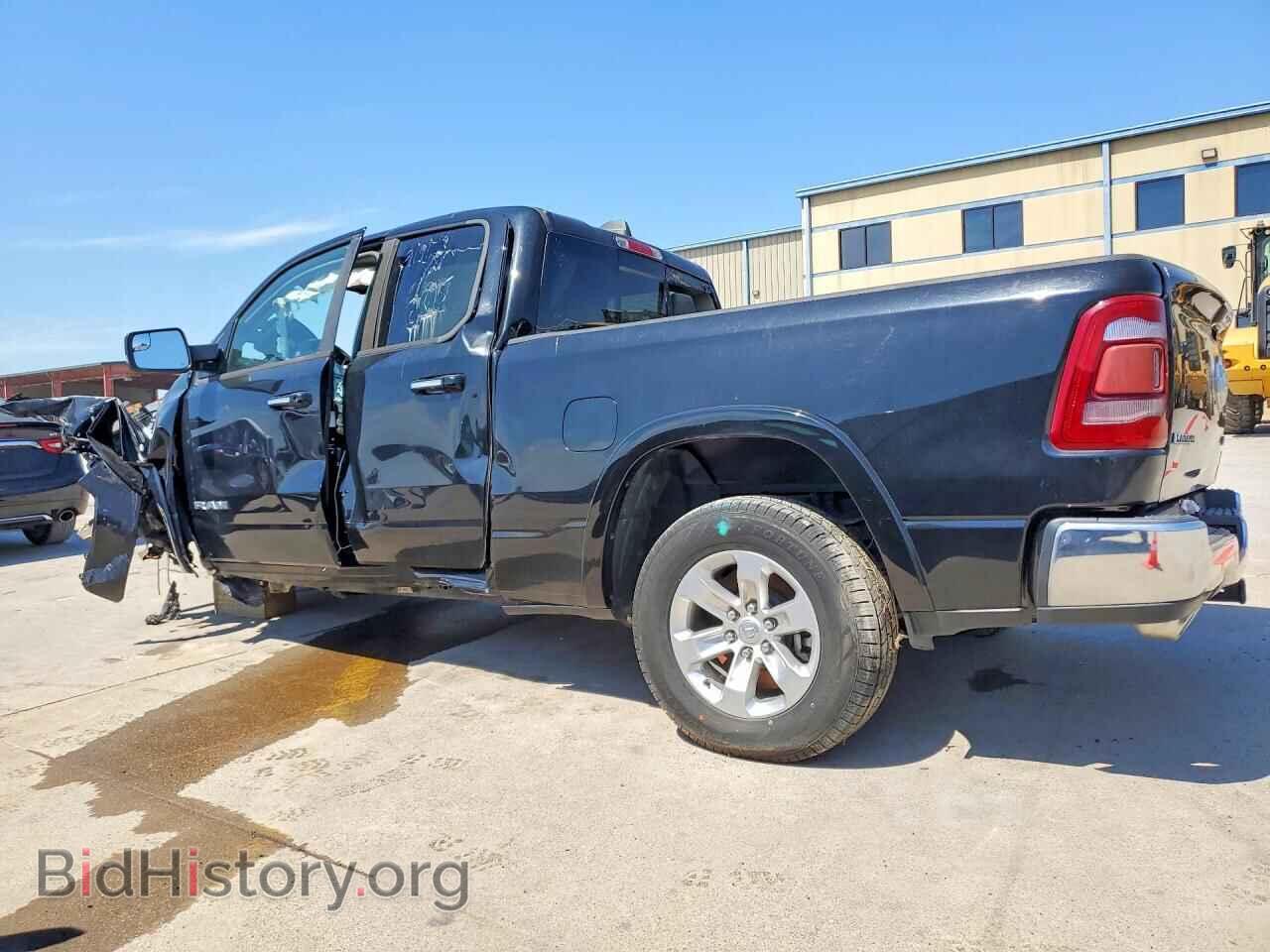2020 RAM 1500 - VIN: 1C6SRFDT7LN281024 - Фото 2