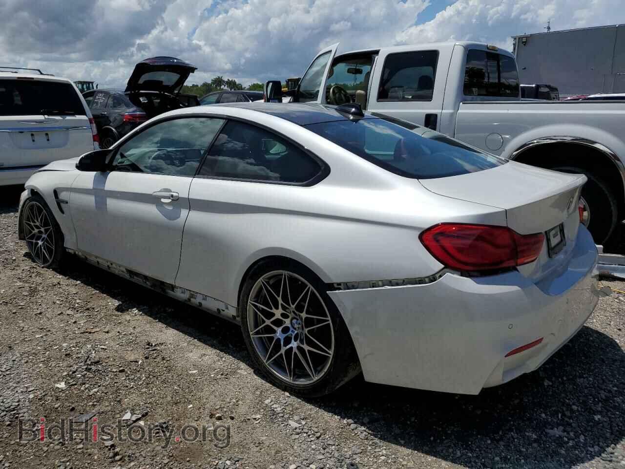 2018 BMW M4 - VIN: WBS4Y9C57JAC86734 - Фото 2
