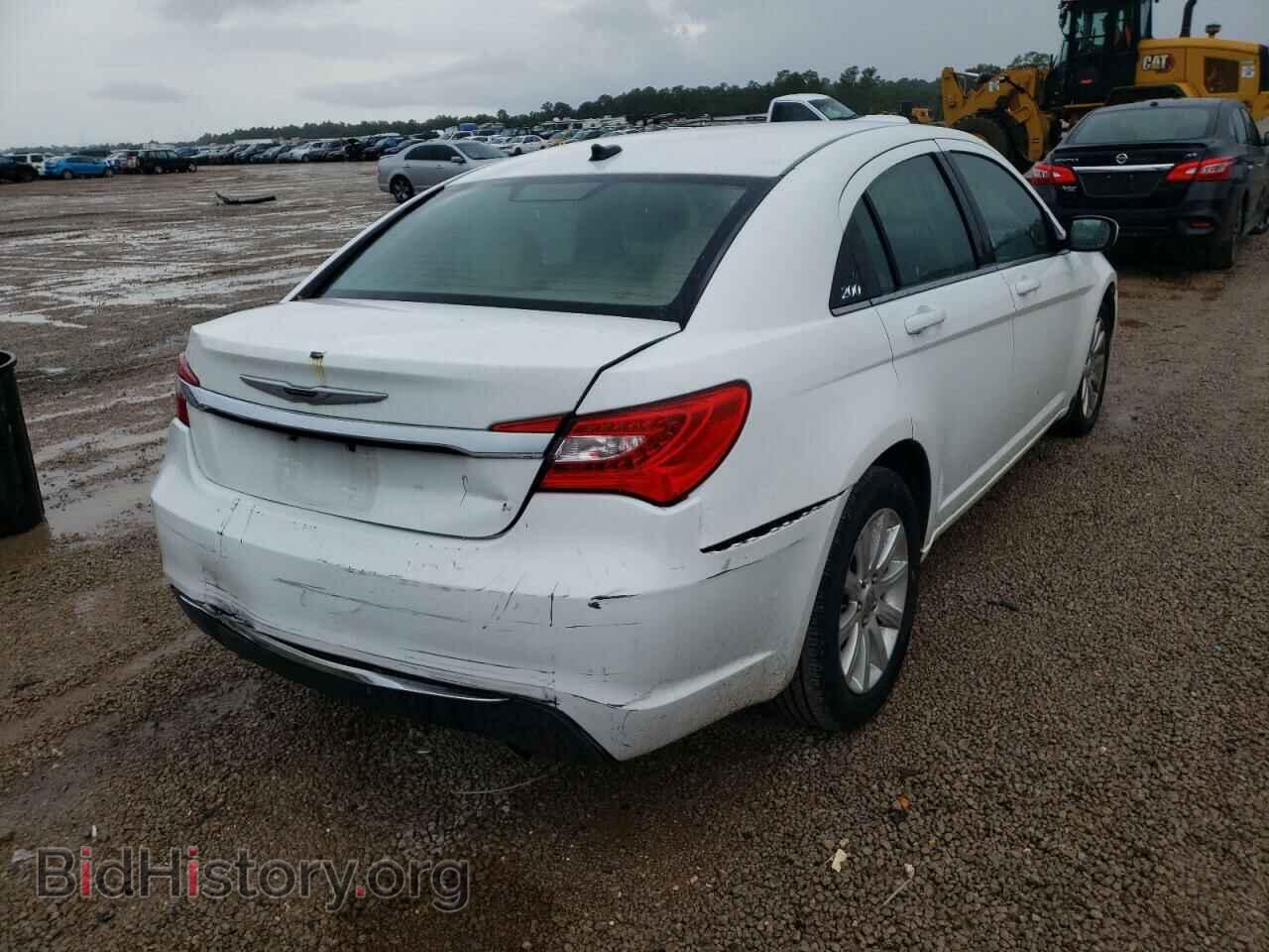2011 CHRYSLER 200 - VIN: 1C3BC1FG0BN619959 - Фото 4