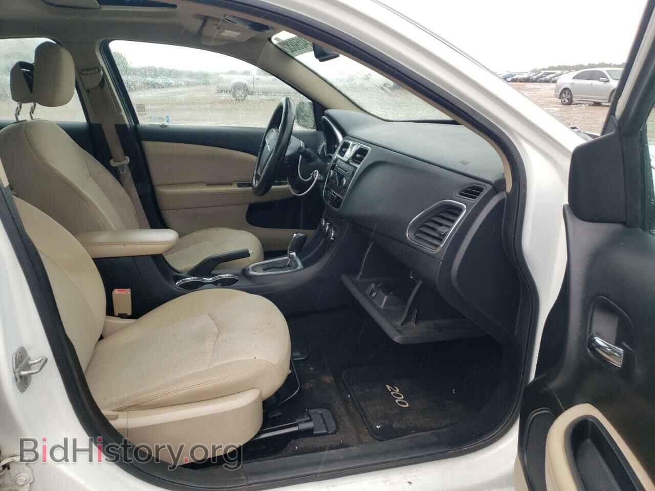 2011 CHRYSLER 200 - VIN: 1C3BC1FG0BN619959 - Фото 5