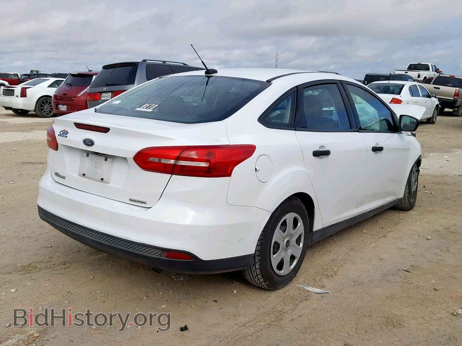 2016 FORD FOCUS - VIN: 1FADP3E22GL328740 - Photo 4