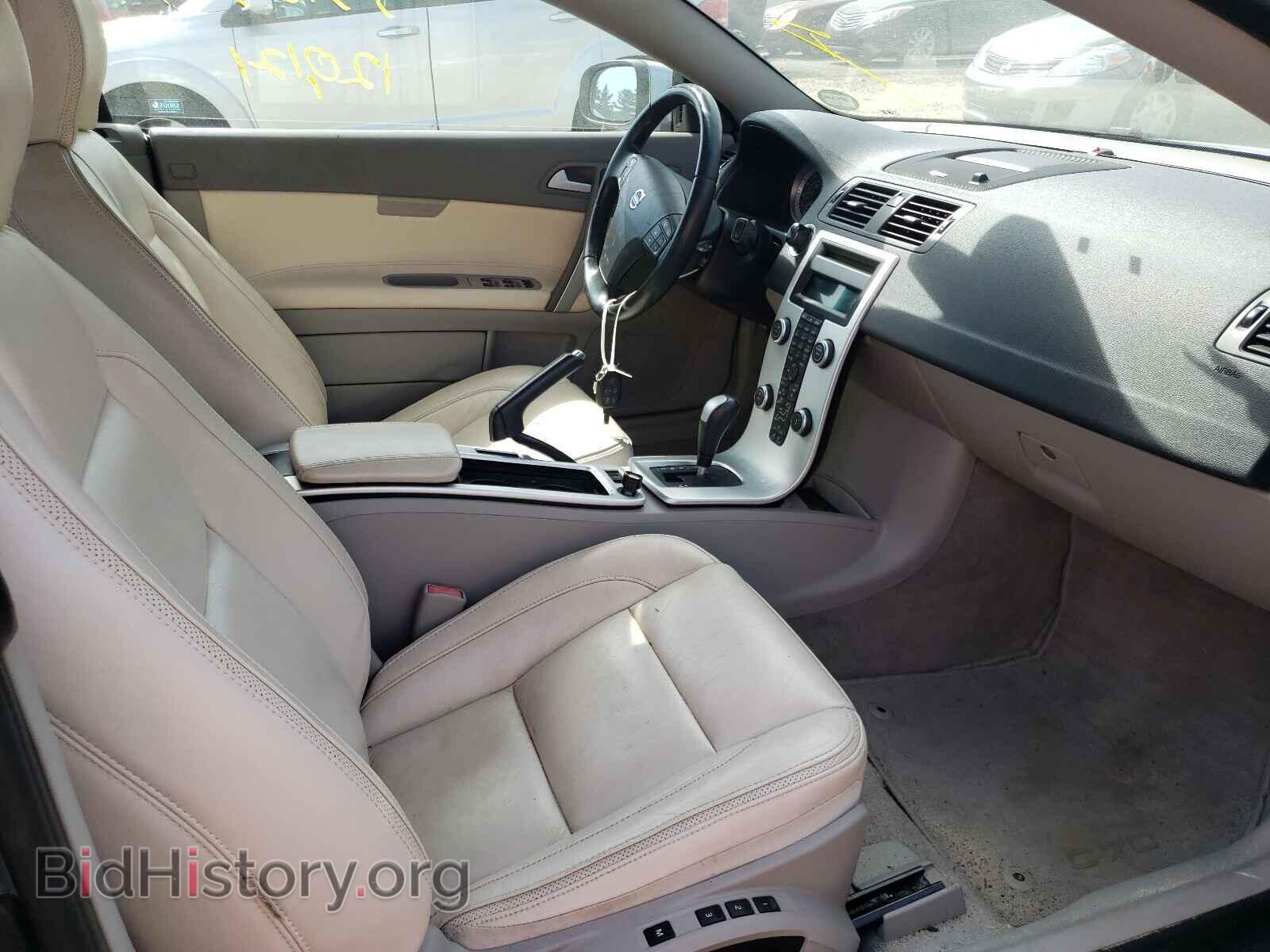2013 VOLVO C70 - VIN: YV1672MC3DJ140592 - Фото 5