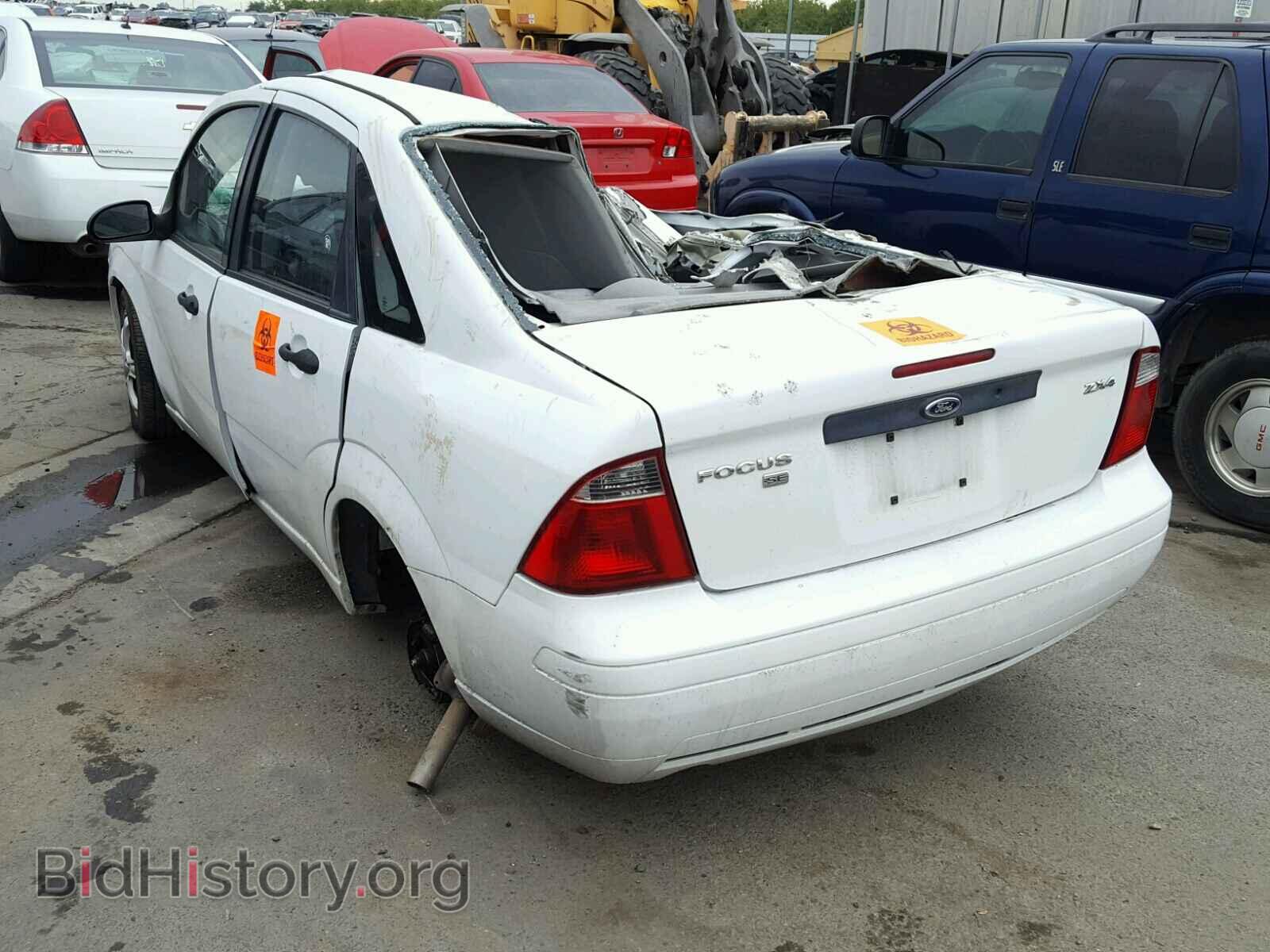 2005 FORD FOCUS - VIN: 1FAFP34N15W292569 - Фото 3