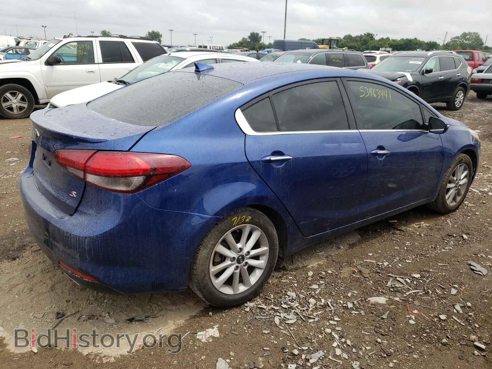 2017 KIA FORTE - VIN: 3KPFL4A78HE106946 - Photo 4