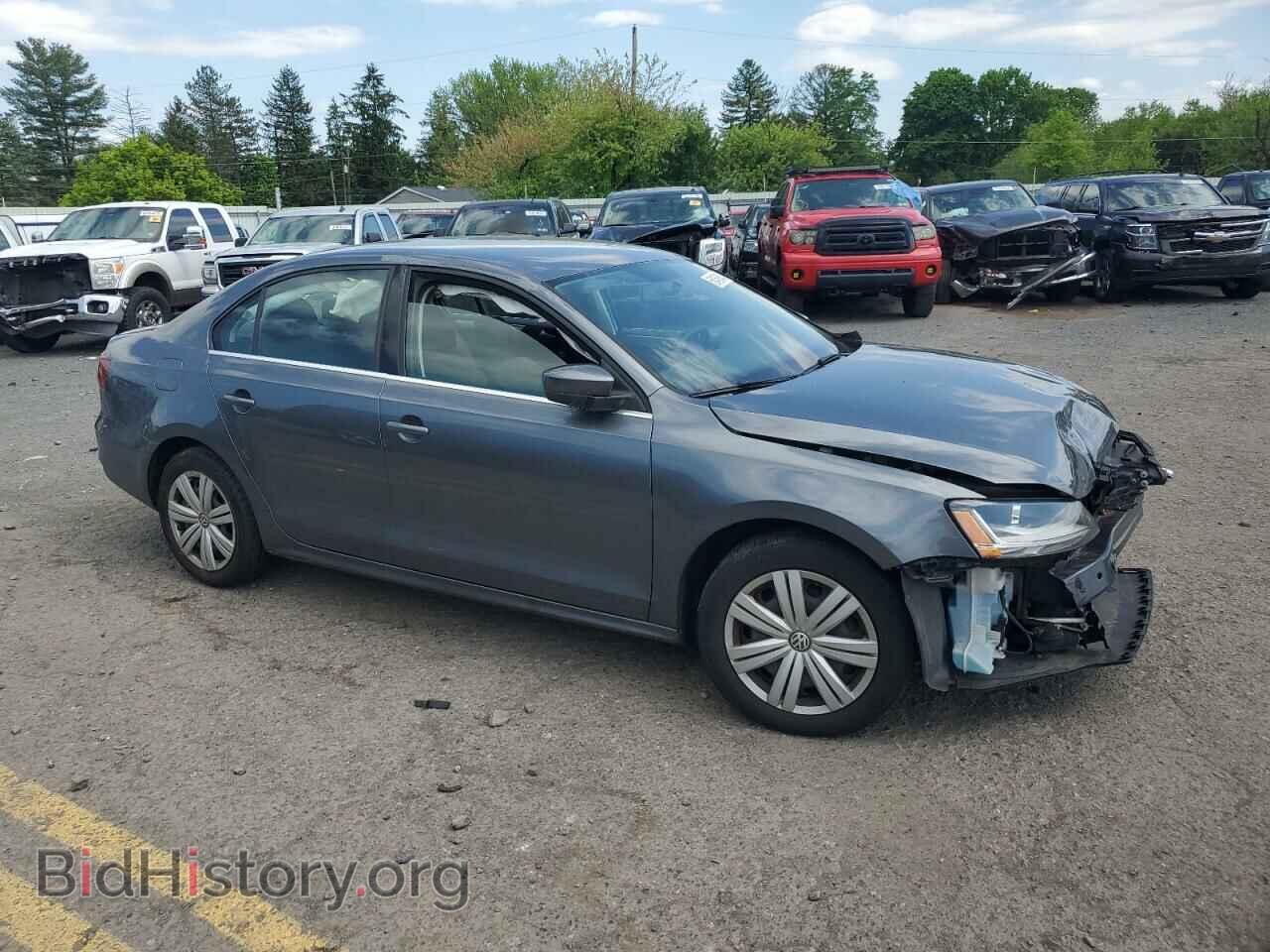 2017 VOLKSWAGEN JETTA - VIN: 3VW2B7AJ2HM367751 - Photo 4