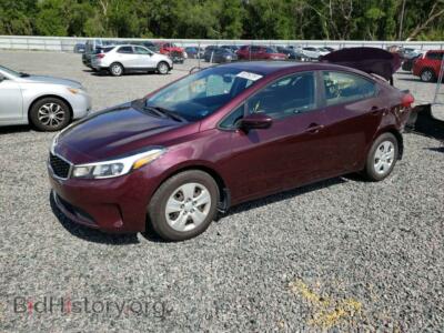 2018 Kia FORTE Forte LX, maroon — VIN 3KPFK4A76JE169357, Copart