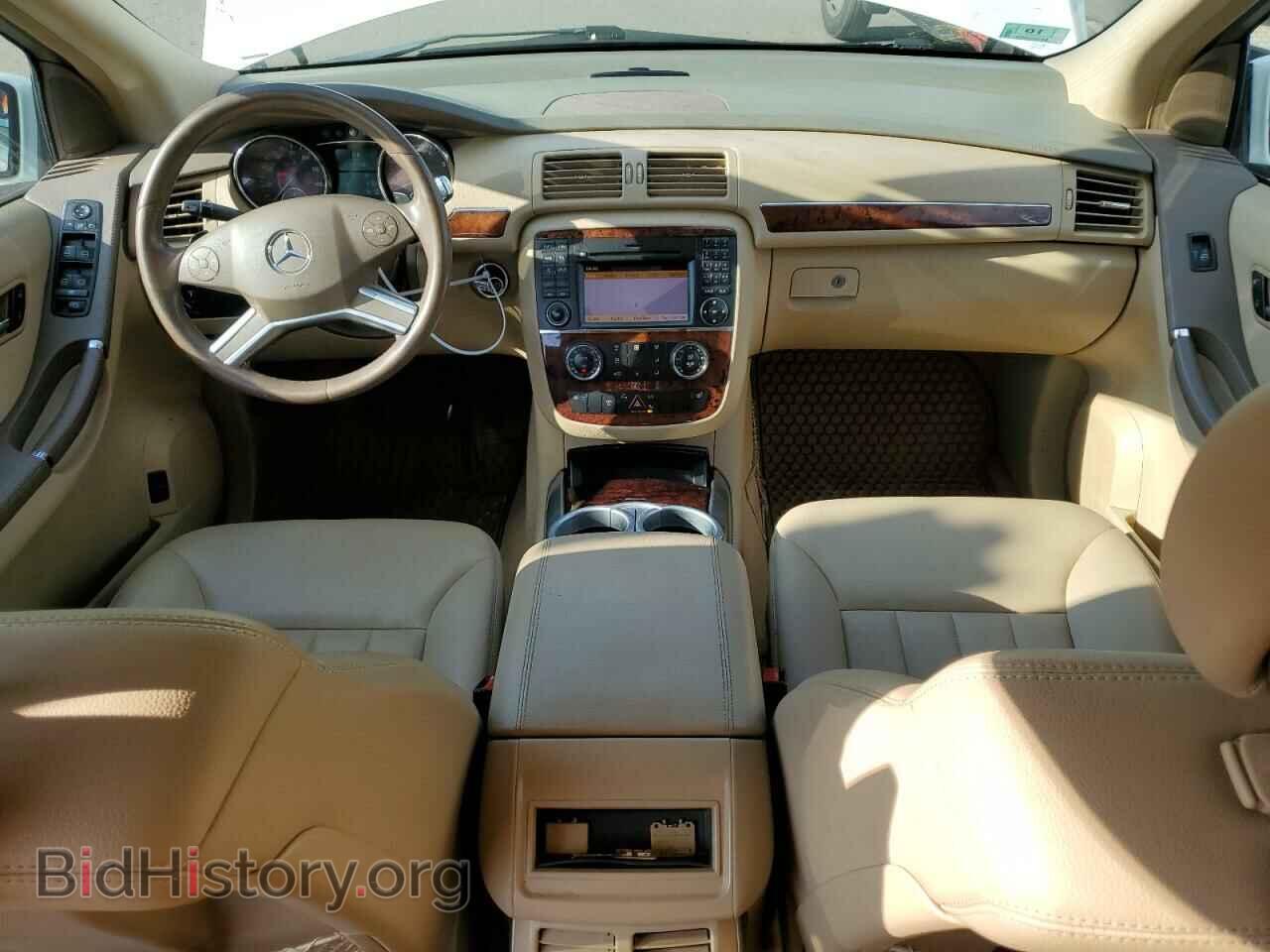 2010 MERCEDES-BENZ R-CLASS - VIN: 4JGCB6FE4AA109839 - Фото 8