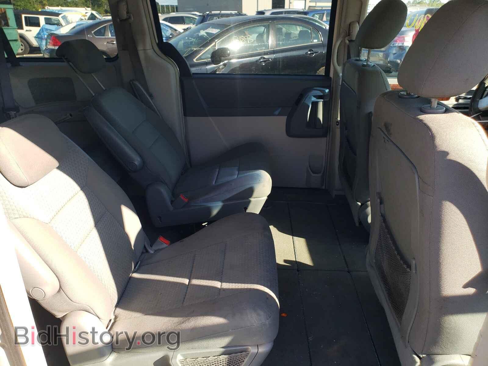 2010 CHRYSLER MINIVAN - VIN: 2A4RR5D1XAR131922 - Фото 6