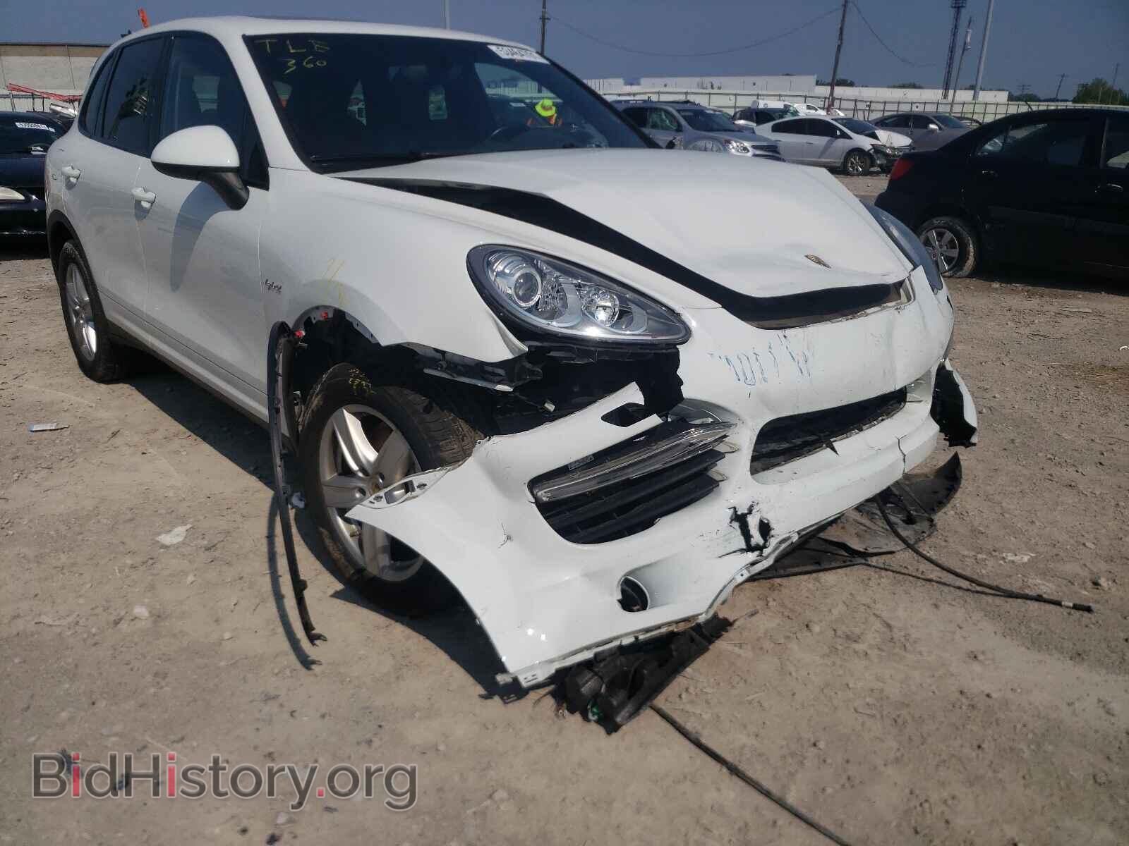 Фотография WP1AE2A27ELA50920 - PORSCHE CAYENNE 2014