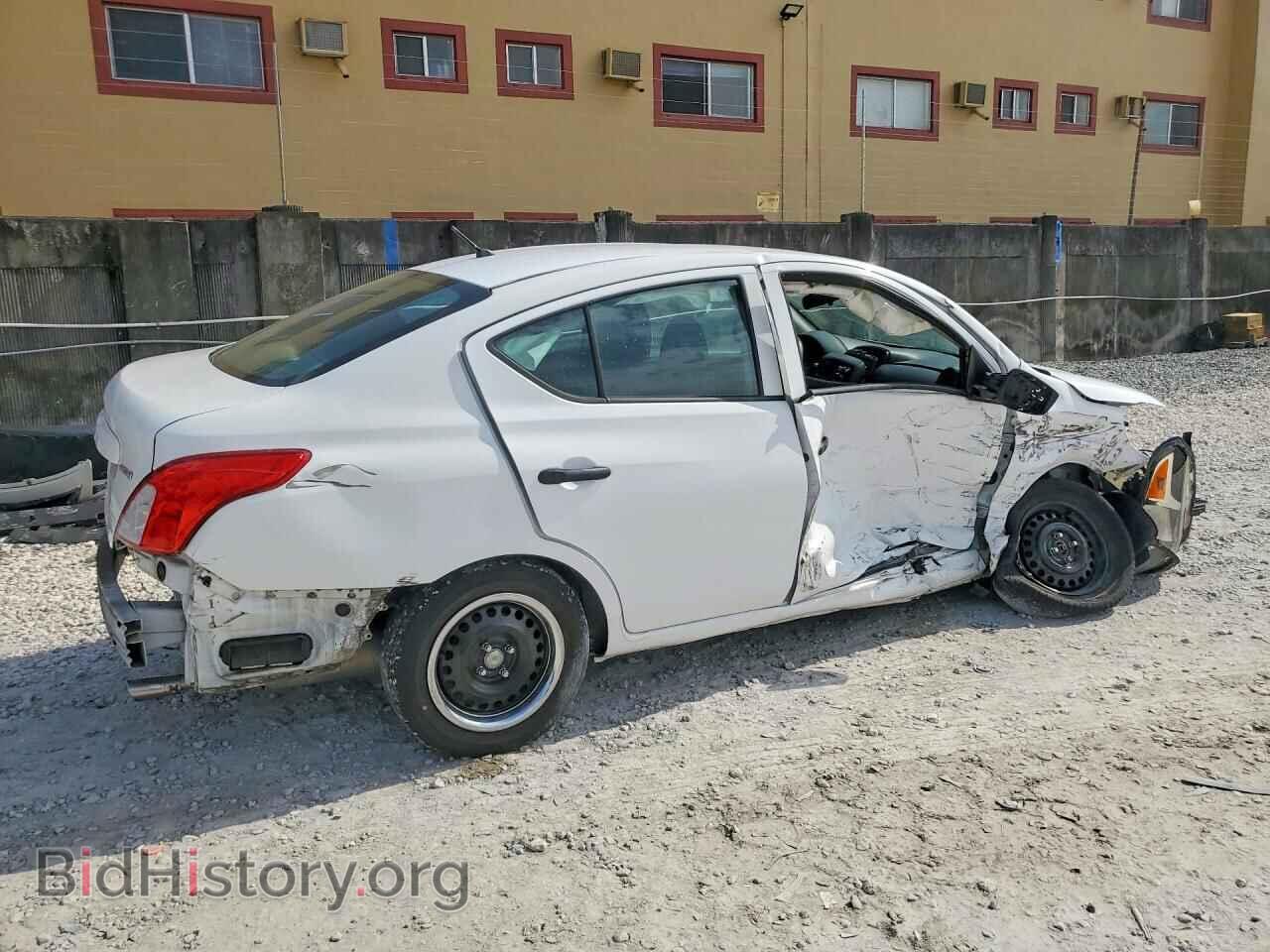 2017 NISSAN VERSA - VIN: 3N1CN7AP3HL860916 - Фото 3