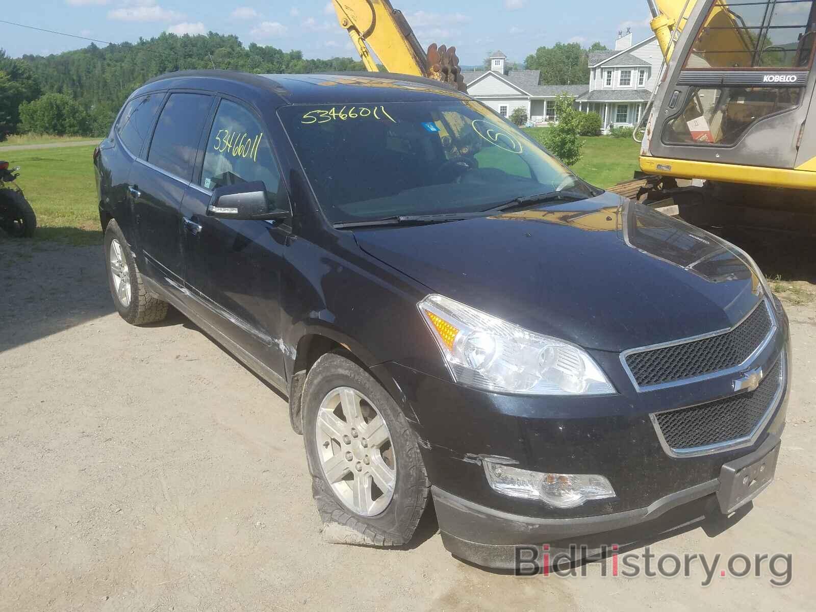 Photo 1GNKVGED6BJ413138 - CHEVROLET TRAVERSE 2011