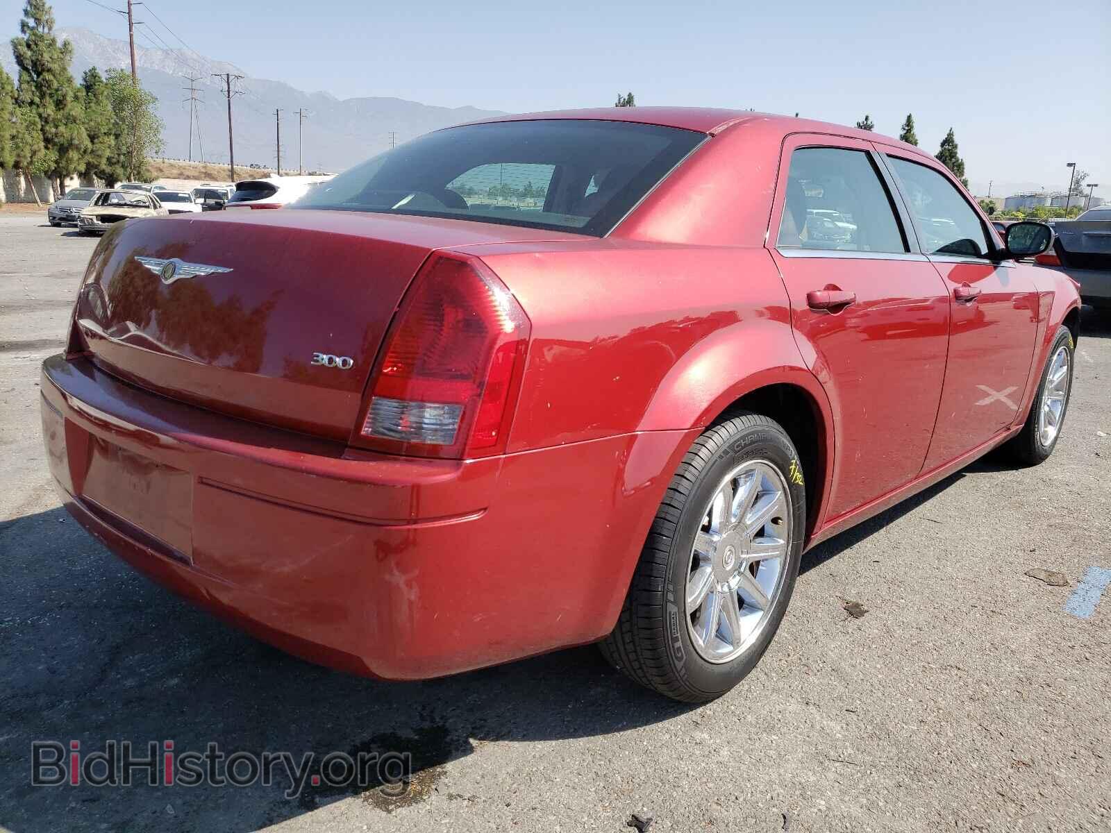 2007 CHRYSLER 300 - VIN: 2C3KA43RX7H606388 - Фото 4