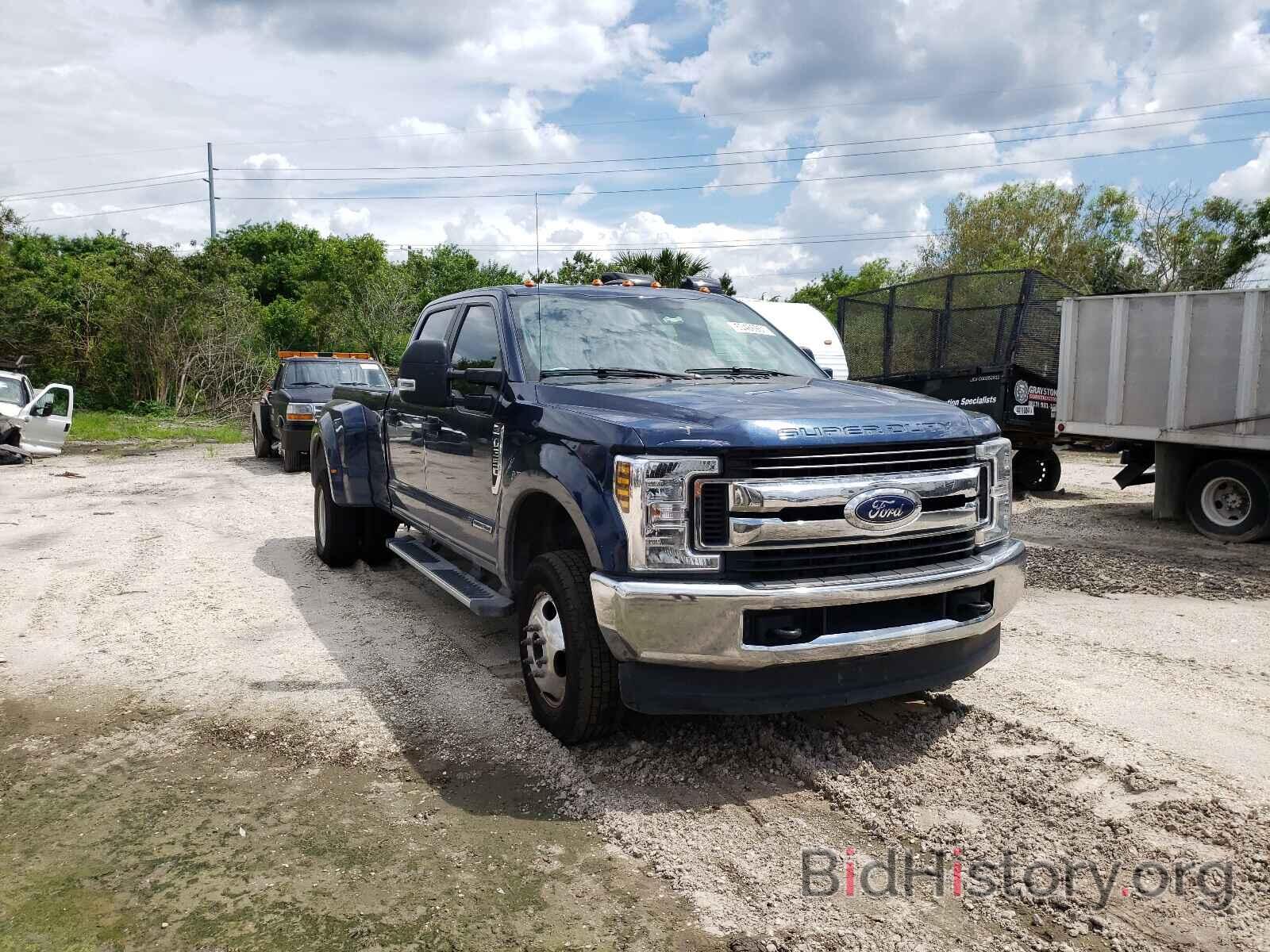 Photo 1FT8W3DT8KEG65788 - FORD F350 2019