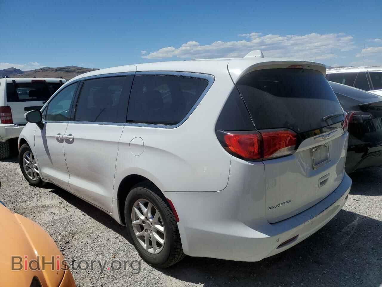 2017 CHRYSLER PACIFICA - VIN: 2C4RC1CGXHR837286 - Фото 2