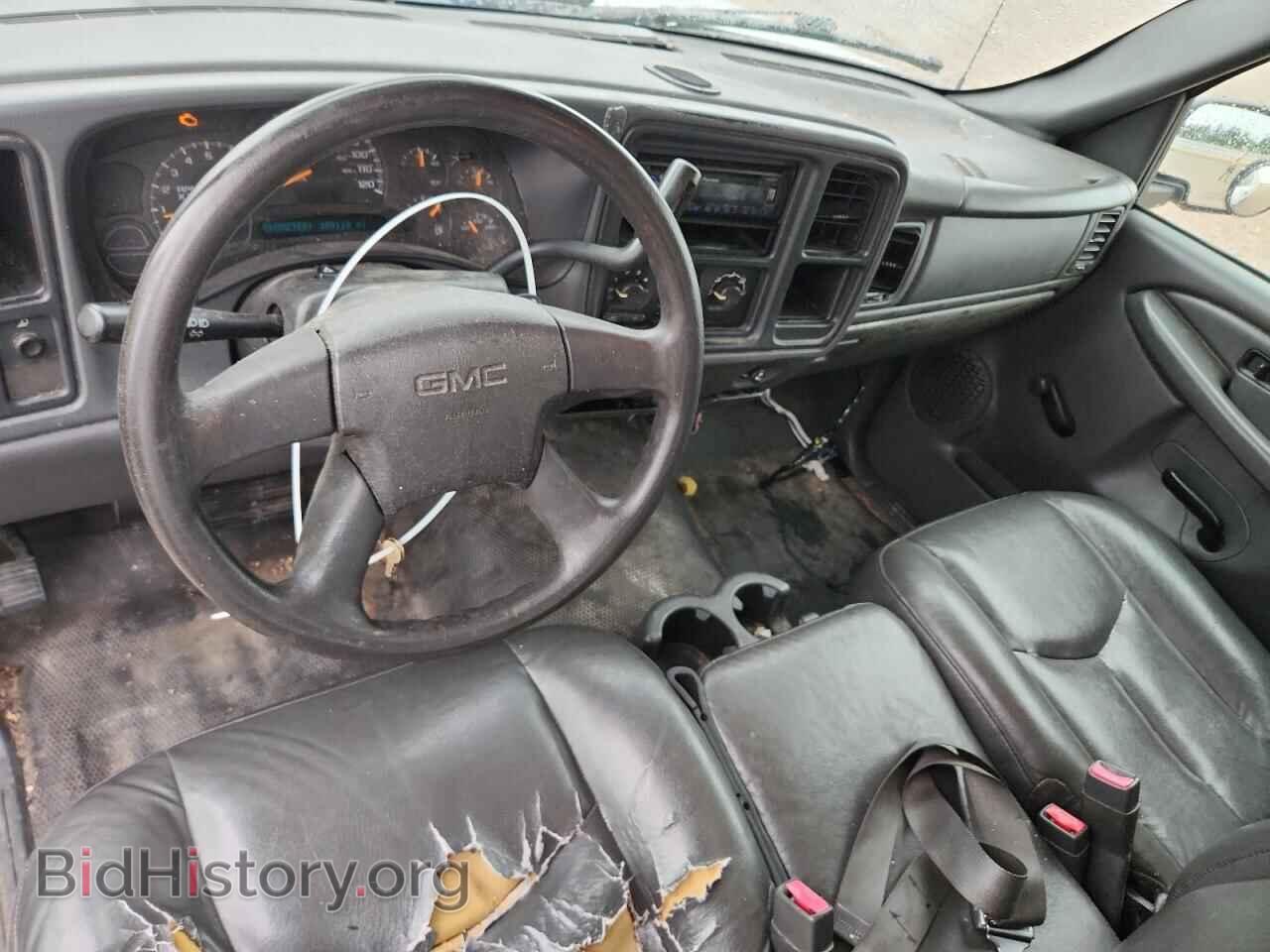 2005 GMC SIERRA - VIN: 1GTEC14V65E260468 - Фото 8