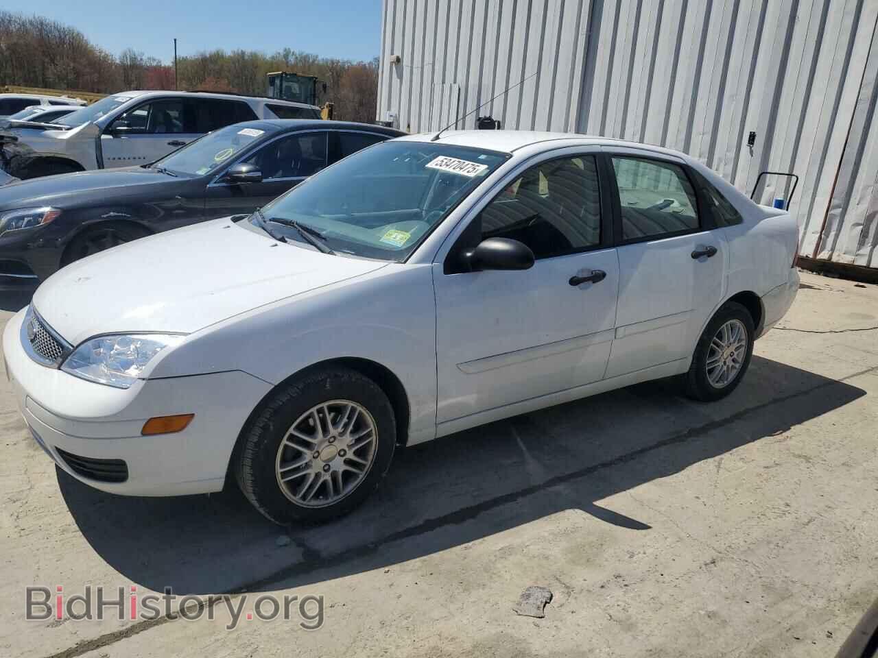 Photo 1FAFP34N05W116810 - FORD FOCUS 2005
