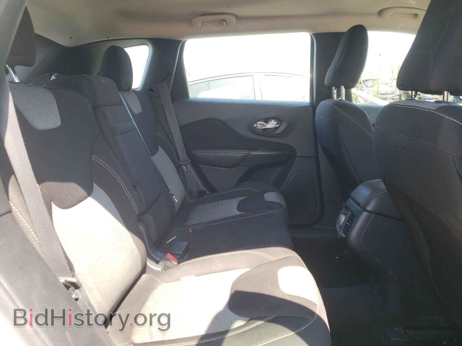 2015 JEEP CHEROKEE - VIN: 1C4PJLAB0FW766300 - Фото 6