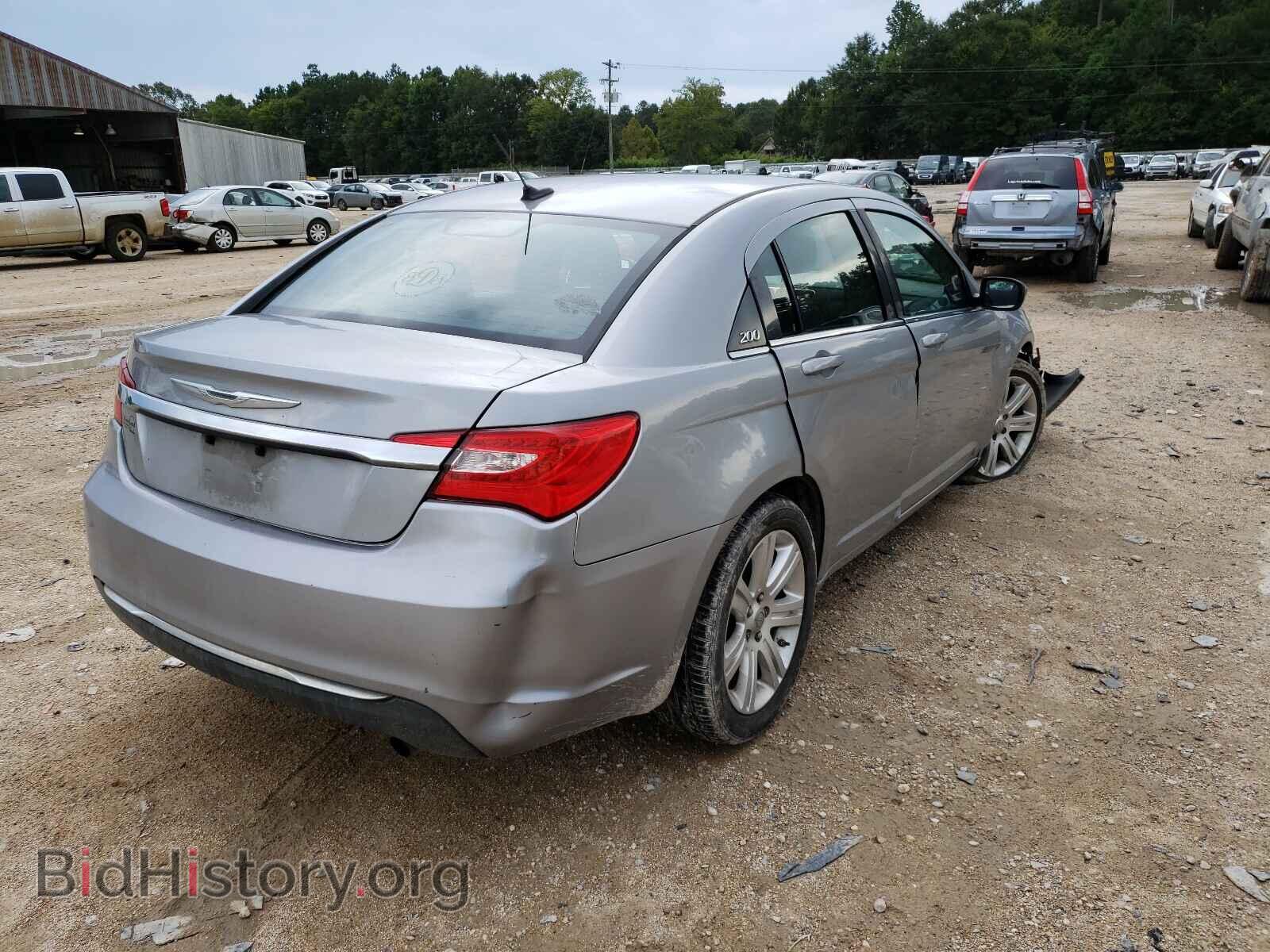 2013 CHRYSLER 200 - VIN: 1C3CCBBB5DN633461 - Фото 4