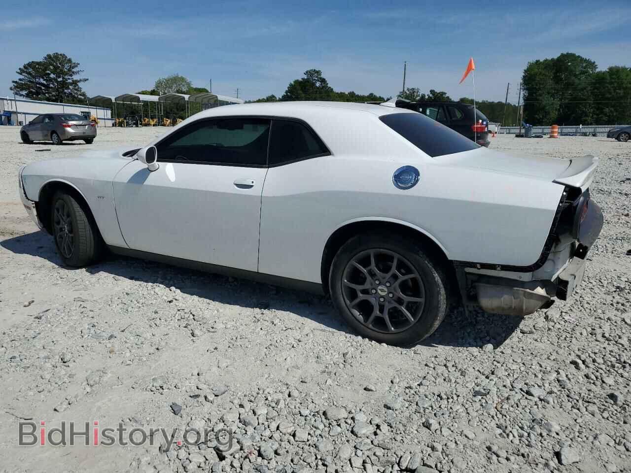 2018 DODGE CHALLENGER - VIN: 2C3CDZGG0JH133075 - Фото 2