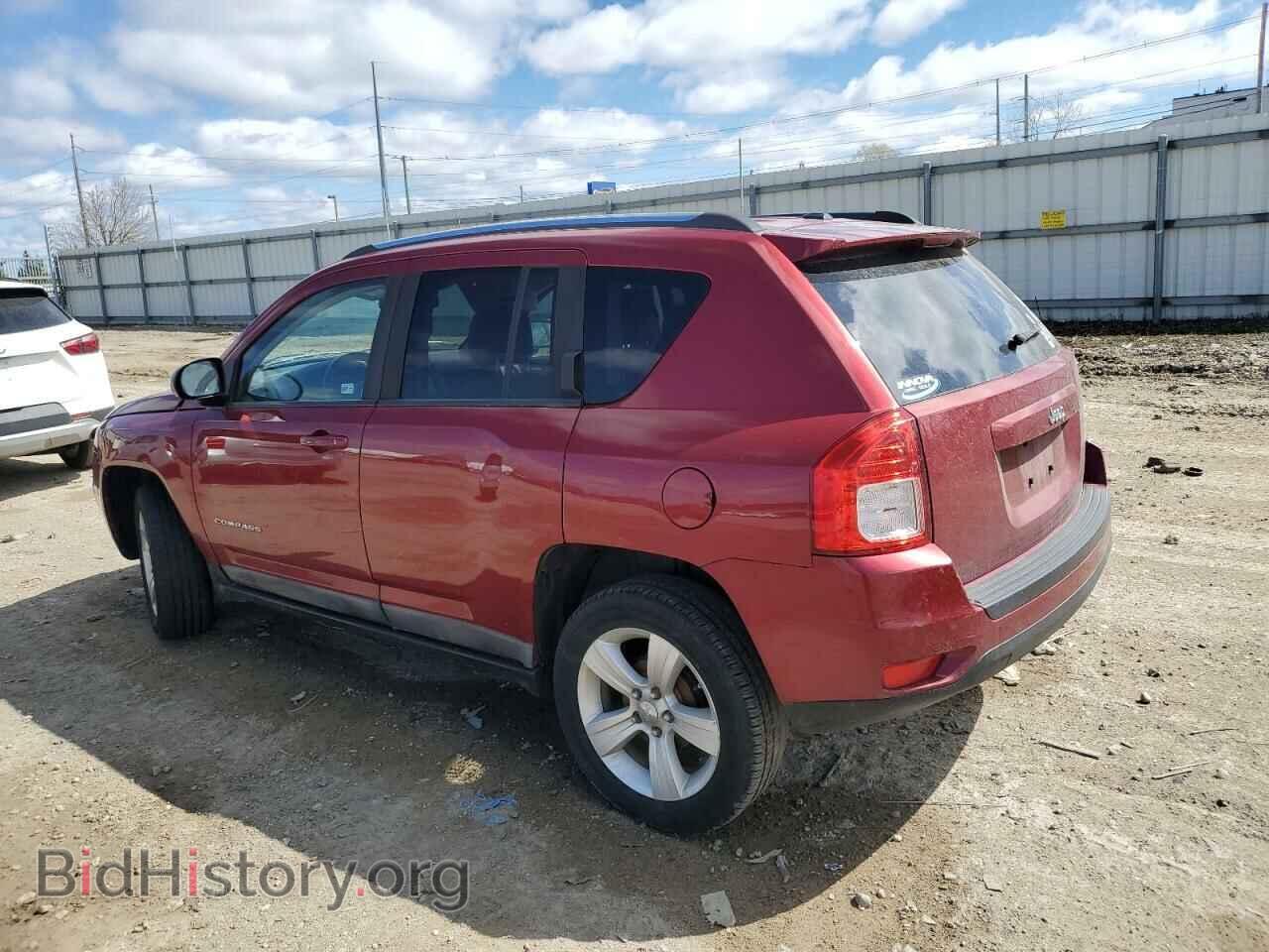 2011 JEEP COMPASS - VIN: 1J4NT4FA4BD137372 - Photo 2