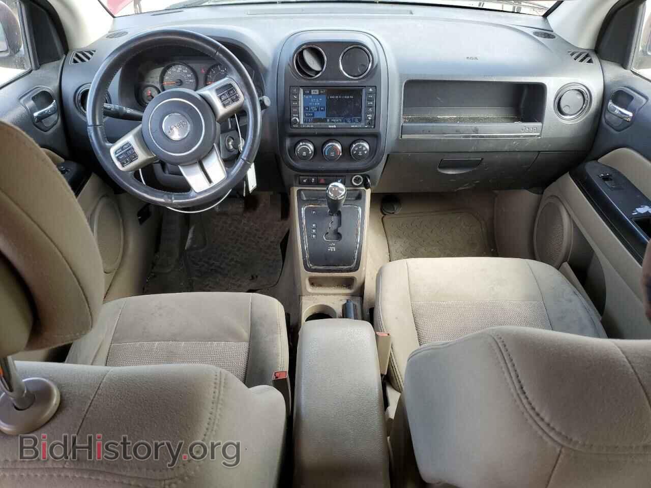 2011 JEEP COMPASS - VIN: 1J4NT4FA4BD137372 - Photo 8