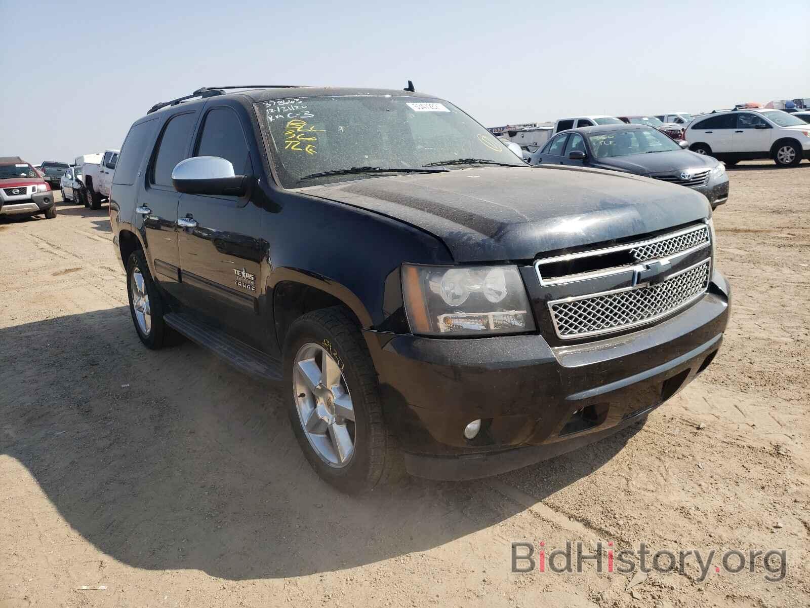 Photo 1GNSCBE08ER146032 - CHEVROLET TAHOE 2014