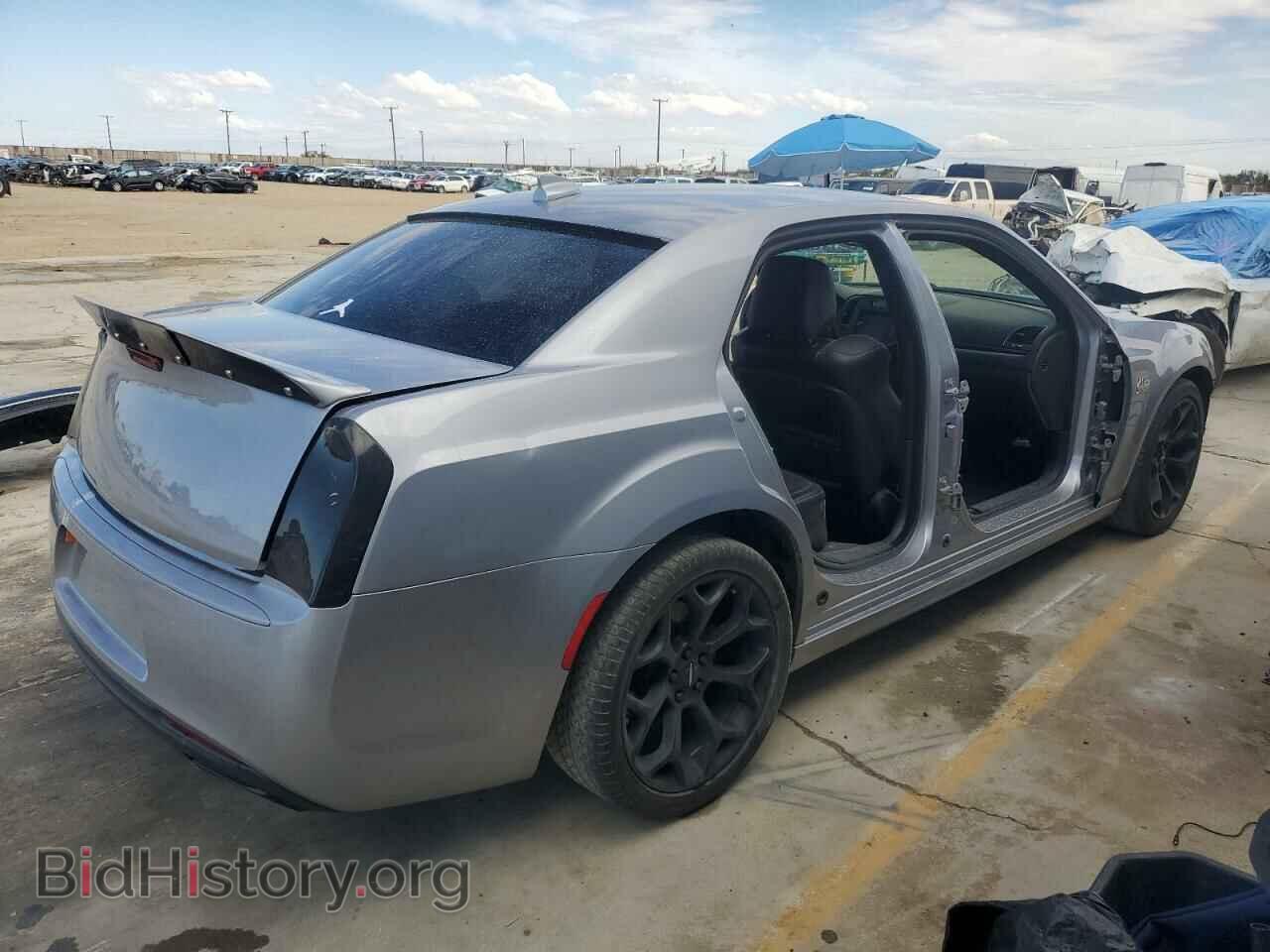 2017 CHRYSLER 300 - VIN: 2C3CCABG6HH512281 - Фото 3