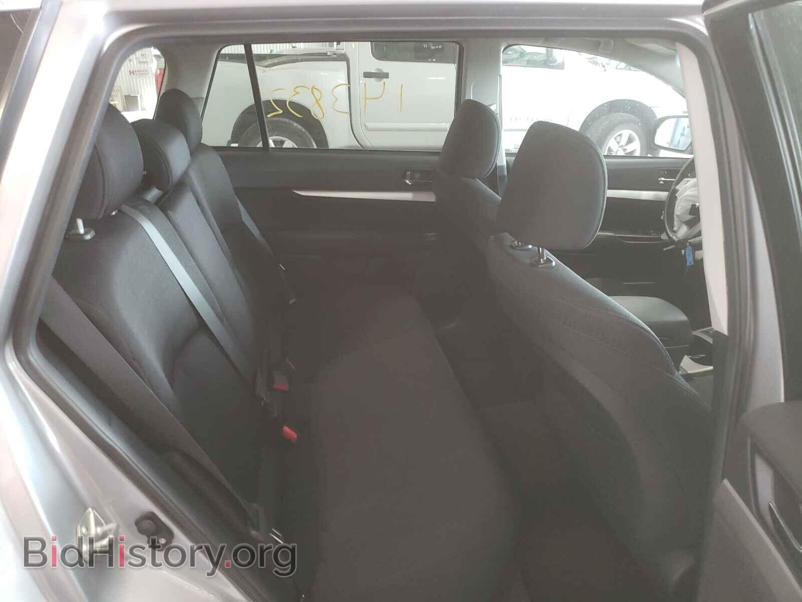 2011 SUBARU OUTBACK - VIN: 4S4BRCCC5B3435048 - Photo 6