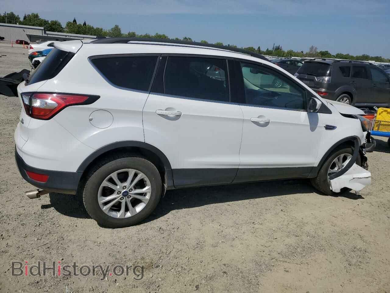 2018 FORD ESCAPE - VIN: 1FMCU9GD2JUB46212 - Фото 3