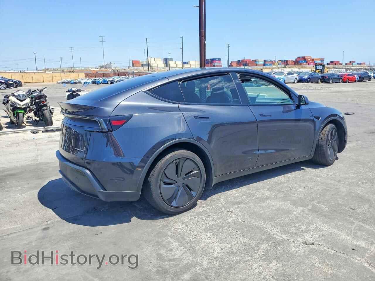 2026 TESLA MODEL Y - VIN: 7SAYGDEE0TF364342 - Photo 3